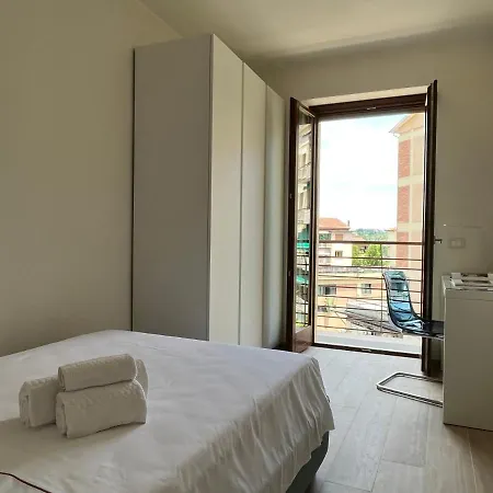 Sotto Le Mura, Ponti Σιένα